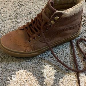 NWOT vans oldskool. Hi top brown leather.